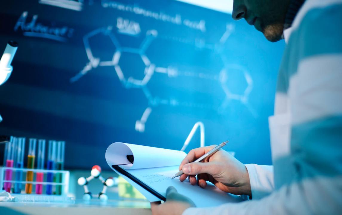 Жалаңаш гимнасттарды өртте онлайн көру